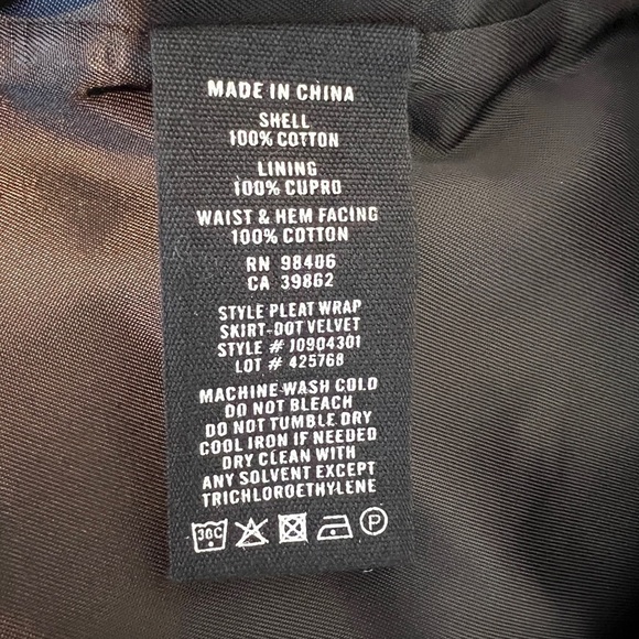 NEW Theory Velvet Pleated Wrap Skirt Black Polka Dot size 00 - Picture 7 of 9